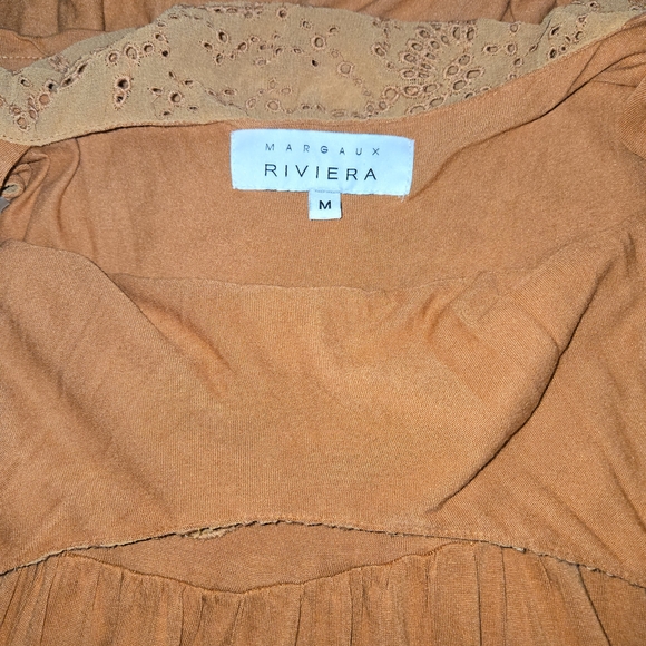 Elegant Terracotta Maxi Dress - Picture 5 of 5